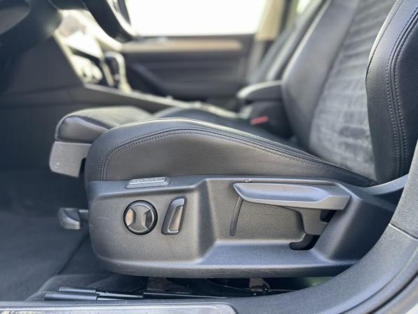 Volkswagen Passat B8 с пробегом 2018 года, цена 1 595 000 рублей, 239154 км, универсал, Автокод Объявления