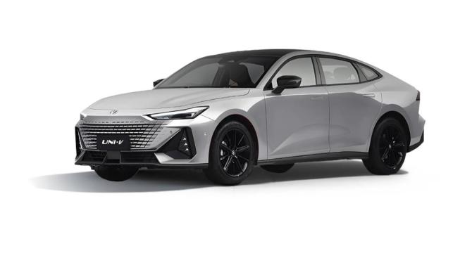 Новый Changan UNI-V I 2024 года, цена 3 329 900 рублей, лифтбек, Автокод Объявления