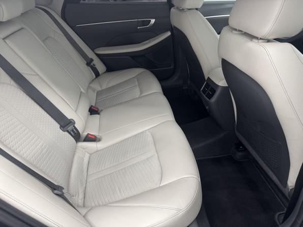 Hyundai Sonata VIII (DN8) с пробегом 2021 года, цена 2 650 000 рублей, 71950 км, седан, Автокод Объявления