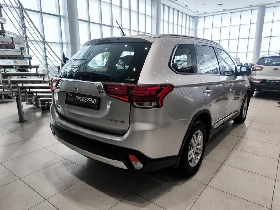 Mitsubishi Outlander III Рестайлинг 2 Казань  - изображение 6