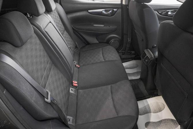 Nissan Qashqai II с пробегом 2015 года, цена 1 799 000 рублей, 144000 км, внедорожник, Автокод Объявления