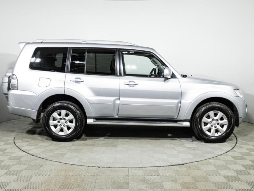 Mitsubishi Pajero IV Санкт-Петербург  - изображение 4