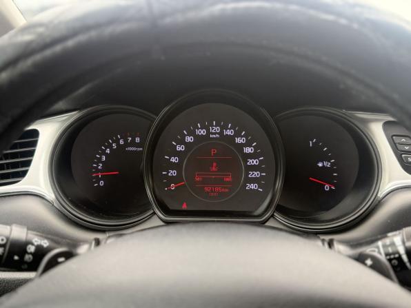 Kia Ceed II Рестайлинг с пробегом 2017 года, цена 1 415 000 рублей, 92185 км, универсал, Автокод Объявления