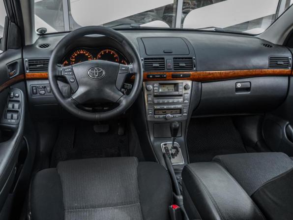 Toyota Avensis II Рестайлинг с пробегом 2007 года, цена 1 060 000 рублей, 259754 км, седан, Автокод Объявления