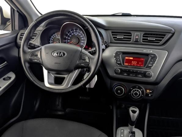 Kia Rio III с пробегом 2015 года, цена 940 000 рублей, 143205 км, хэтчбек, Автокод Объявления