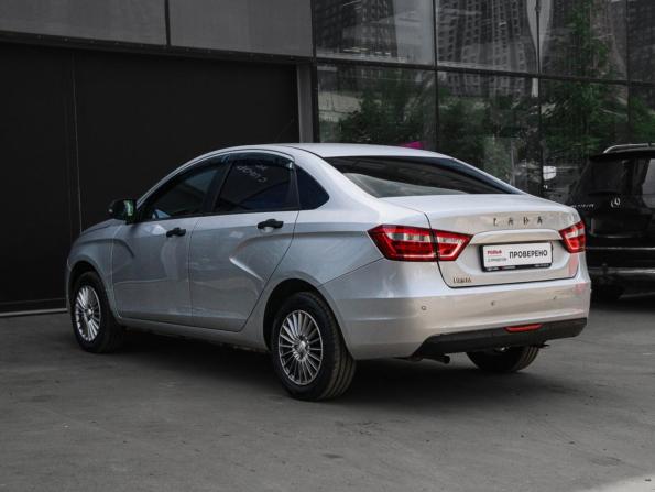 Lada (ВАЗ) Vesta I с пробегом 2017 года, цена 699 000 рублей, 72134 км, седан, Автокод Объявления