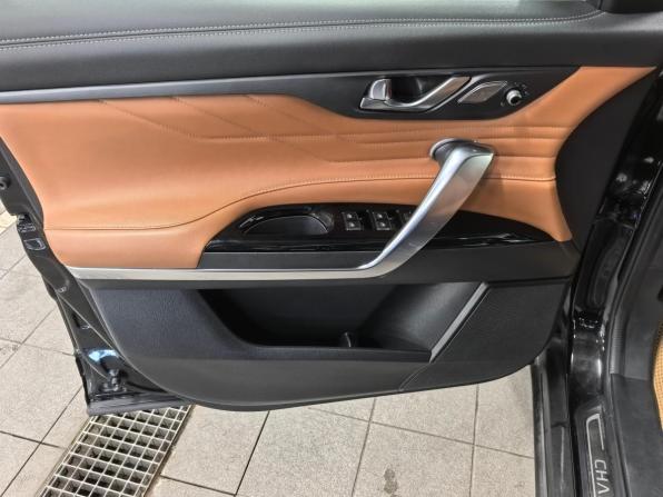 Changan CS95 I Рестайлинг 2 с пробегом 2023 года, цена 2 670 000 рублей, 72800 км, внедорожник, Автокод Объявления