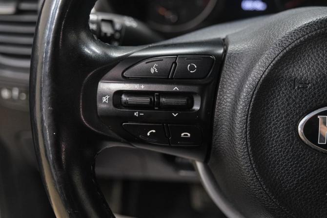 Kia Rio IV с пробегом 2019 года, цена 1 399 000 рублей, 70000 км, седан, Автокод Объявления