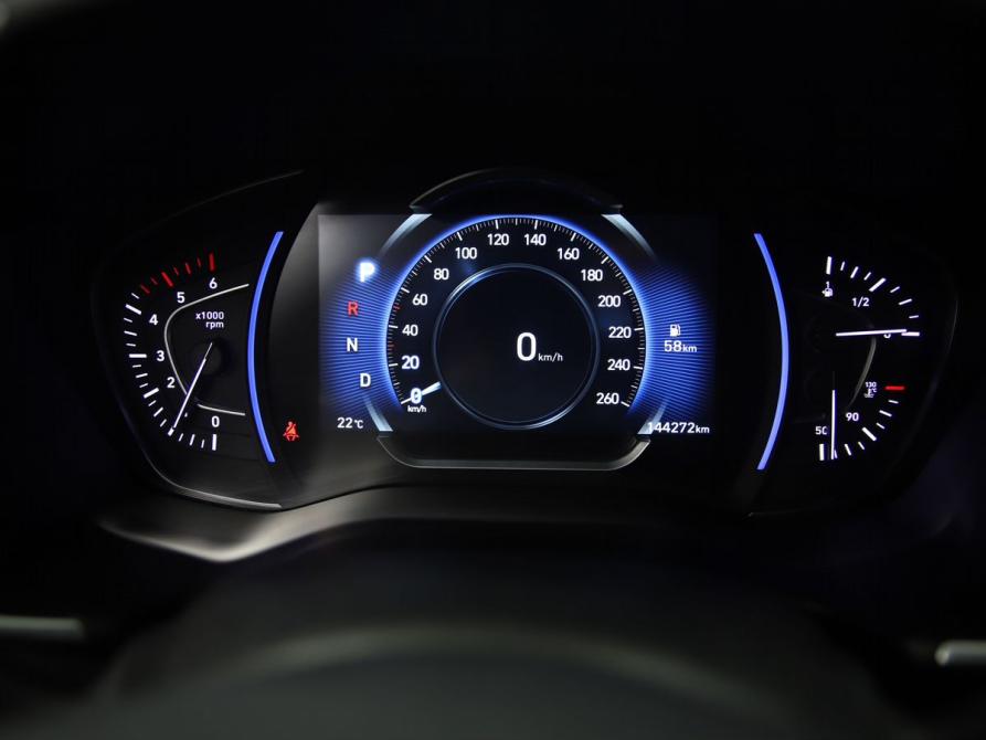 Hyundai Santa Fe IV Уфа  - изображение 11
