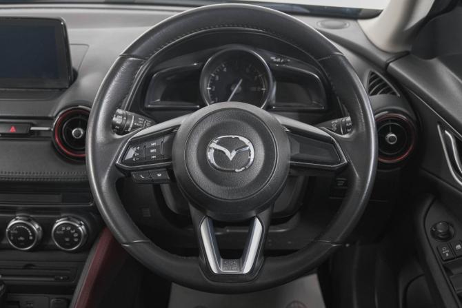 Mazda CX-3 I Рестайлинг с пробегом 2018 года, цена 2 049 000 рублей, 62600 км, внедорожник, Автокод Объявления