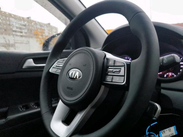 Kia Sportage IV Рестайлинг с пробегом 2019 года, цена 1 800 000 рублей, 214395 км, внедорожник, Автокод Объявления