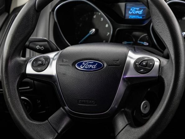 Ford Focus III с пробегом 2012 года, цена 669 000 рублей, 251000 км, хэтчбек, Автокод Объявления