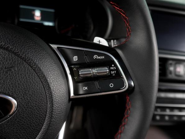 Kia Optima IV Рестайлинг с пробегом 2018 года, цена 1 999 000 рублей, 128704 км, седан, Автокод Объявления