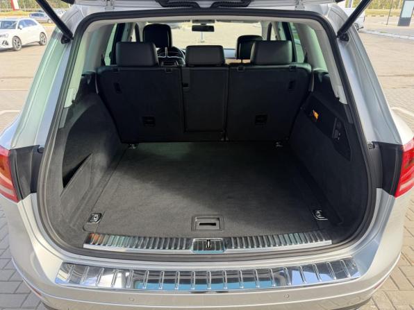 Volkswagen Touareg II с пробегом 2014 года, цена 2 380 000 рублей, 175241 км, внедорожник, Автокод Объявления