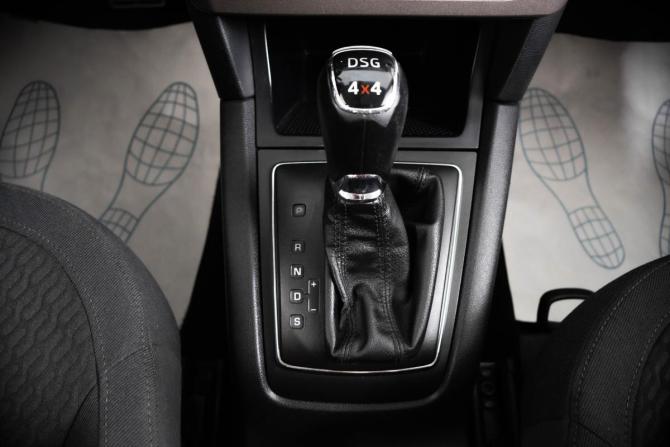 Skoda Yeti I Рестайлинг с пробегом 2014 года, цена 1 399 000 рублей, 146000 км, внедорожник, Автокод Объявления