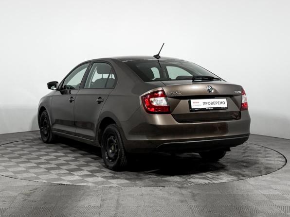 Skoda Rapid I Рестайлинг с пробегом 2018 года, цена 1 090 000 рублей, 120000 км, лифтбек, Автокод Объявления