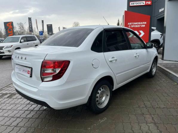 Lada (ВАЗ) Granta I Рестайлинг с пробегом 2024 года, цена 780 000 рублей, 27330 км, седан, Автокод Объявления