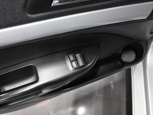 Skoda Octavia II (A5) Рестайлинг с пробегом 2009 года, цена 655 000 рублей, 261534 км, лифтбек, Автокод Объявления