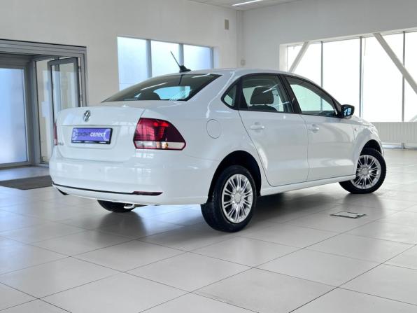 Volkswagen Polo V Рестайлинг с пробегом 2020 года, цена 1 549 000 рублей, 72745 км, седан, Автокод Объявления