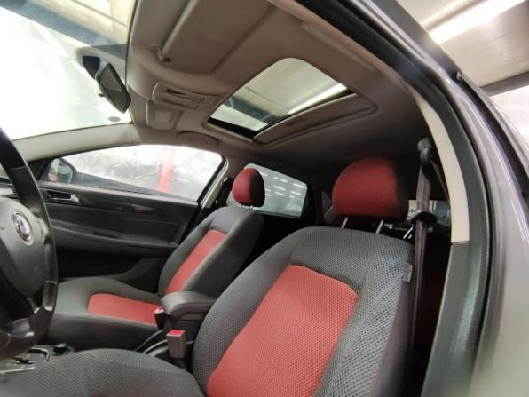 Dongfeng H30 Cross с пробегом 2015 года, цена 579 280 рублей, 183917 км, хэтчбек, Автокод Объявления