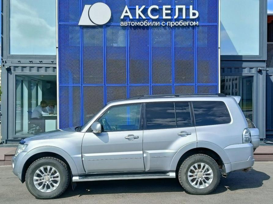 Mitsubishi Pajero IV Рестайлинг 1 Архангельск  - изображение 8