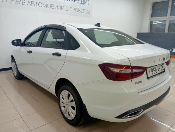 Lada (ВАЗ) Vesta I Рестайлинг (NG) с пробегом 2024 года, цена 1 070 000 рублей, 34200 км, седан, Автокод Объявления