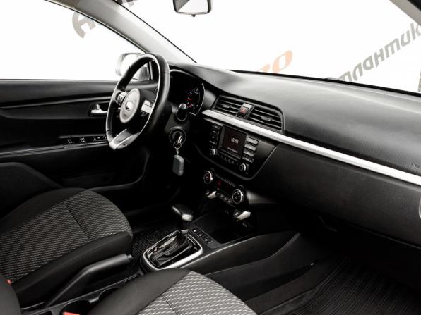 Kia Rio IV с пробегом 2019 года, цена 1 380 000 рублей, 134450 км, седан, Автокод Объявления
