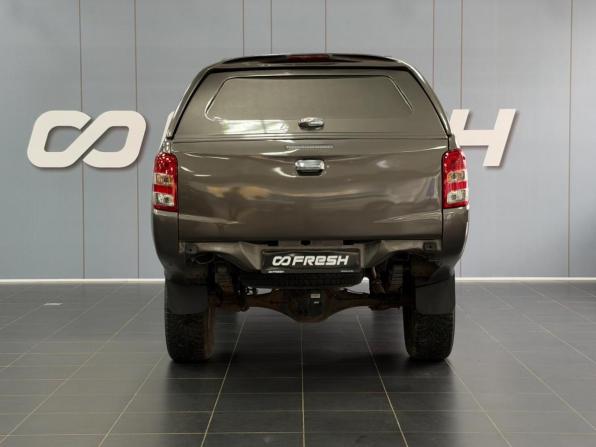 Mitsubishi L200 V с пробегом 2017 года, цена 2 100 000 рублей, 125569 км, offers.body_type.unknown, Автокод Объявления