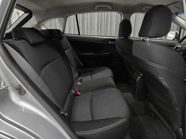 Subaru XV I с пробегом 2012 года, цена 1 160 000 рублей, 198000 км, внедорожник, Автокод Объявления