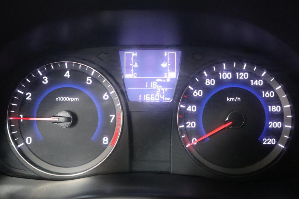 Hyundai Solaris I Рестайлинг Санкт-Петербург  - изображение 17