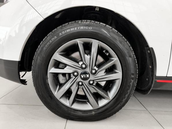 Kia Soul II Рестайлинг с пробегом 2016 года, цена 1 499 000 рублей, 146075 км, хэтчбек, Автокод Объявления