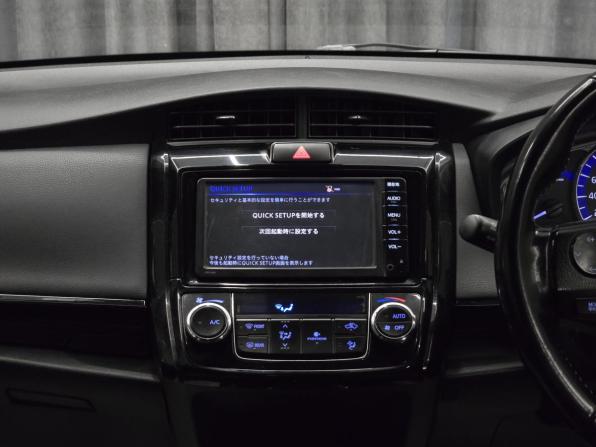 Toyota Corolla XI (E160 E170) Рестайлинг 2 с пробегом 2018 года, цена 1 190 000 рублей, 240000 км, универсал, Автокод Объявления