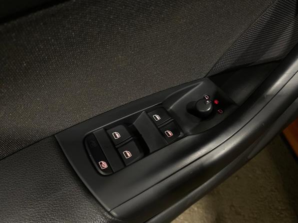 Audi Q3 I (8U) с пробегом 2014 года, цена 1 730 000 рублей, 137191 км, внедорожник, Автокод Объявления