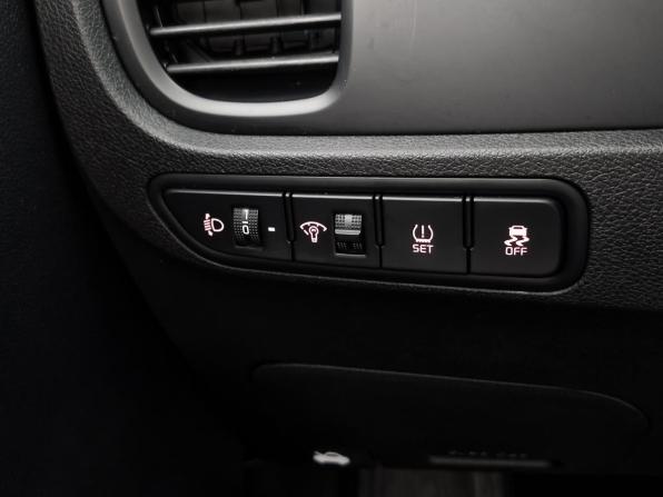 Kia Rio IV с пробегом 2020 года, цена 1 599 000 рублей, 107249 км, седан, Автокод Объявления