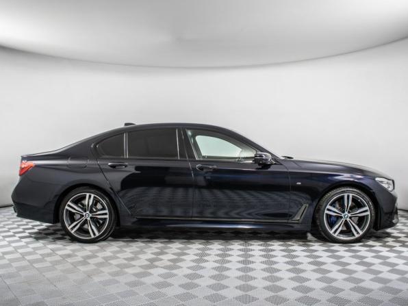 BMW 7 серии VI (G11/G12) с пробегом 2018 года, цена 4 750 000 рублей, 111532 км, седан, Автокод Объявления