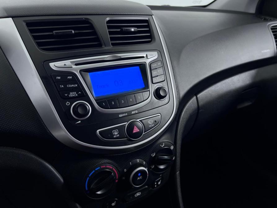 Hyundai Solaris I Ростов-на-Дону  - изображение 13