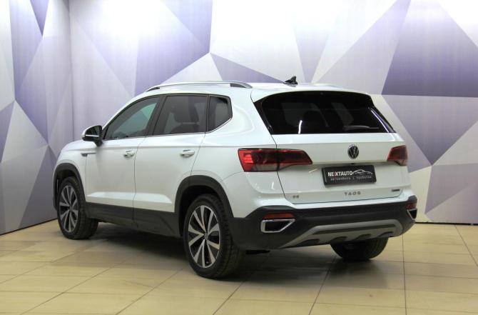 Volkswagen Taos I с пробегом 2022 года, цена 2 500 000 рублей, 98125 км, внедорожник, Автокод Объявления