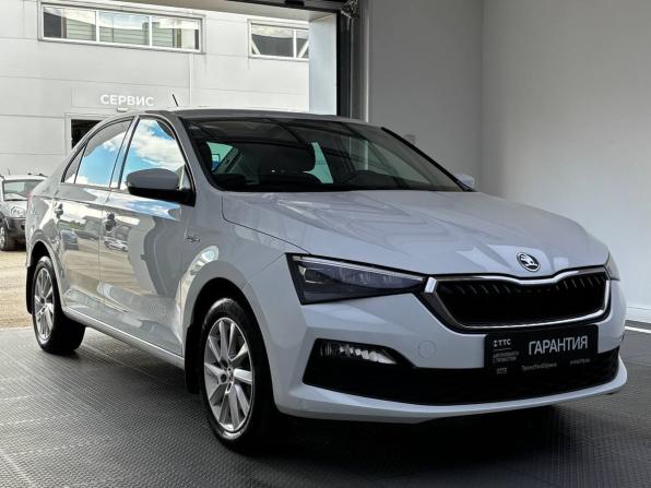 Skoda Rapid II с пробегом 2020 года, цена 1 735 000 рублей, 83000 км, лифтбек, Автокод Объявления