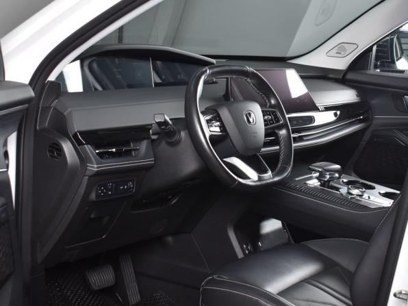 Changan UNI-K с пробегом 2023 года, цена 2 999 997 рублей, 28433 км, внедорожник, Автокод Объявления