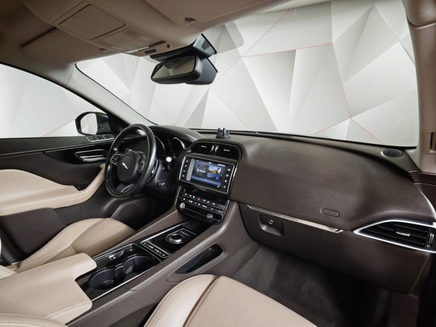 Jaguar F-Pace I Москва  - изображение 9
