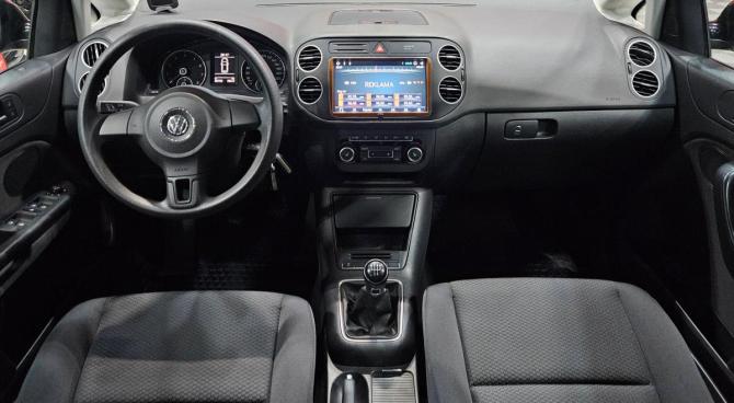 Volkswagen Golf Plus II с пробегом 2012 года, цена 1 050 000 рублей, 45758 км, хэтчбек, Автокод Объявления