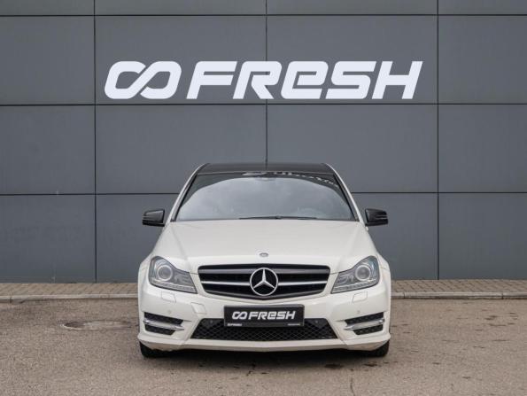 Mercedes-Benz C-Класс III (W204) Рестайлинг с пробегом 2012 года, цена 1 445 000 рублей, 256218 км, седан, Автокод Объявления