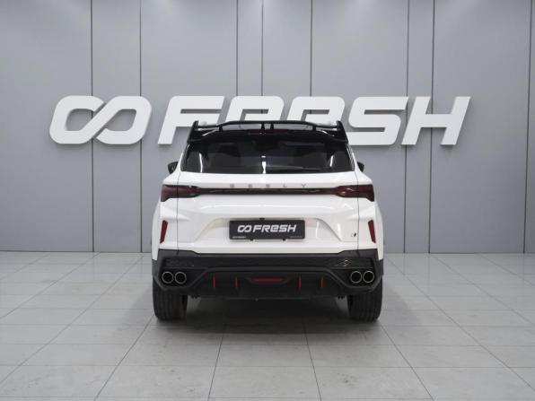 Geely Coolray I Рестайлинг с пробегом 2024 года, цена 2 150 000 рублей, 15231 км, внедорожник, Автокод Объявления