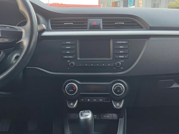 Kia Rio IV с пробегом 2019 года, цена 1 350 000 рублей, 108742 км, хэтчбек, Автокод Объявления