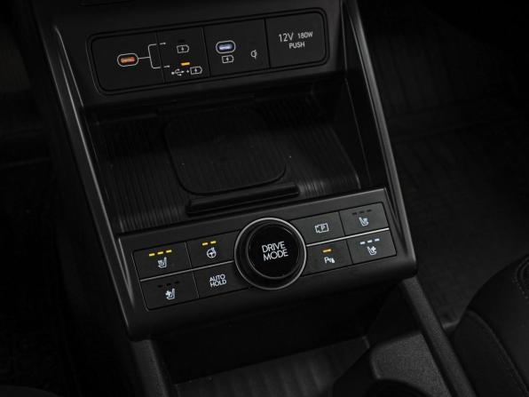 Hyundai Kona I Рестайлинг с пробегом 2023 года, цена 2 534 111 рублей, 26043 км, внедорожник, Автокод Объявления
