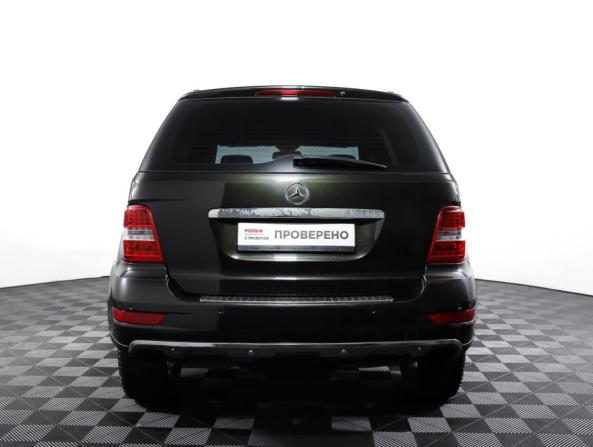 Mercedes-Benz M-Класс II (W164) Рестайлинг с пробегом 2011 года, цена 1 590 000 рублей, 225678 км, внедорожник, Автокод Объявления