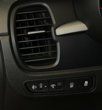 Kia Rio IV с пробегом 2018 года, цена 1 270 000 рублей, 163392 км, седан, Автокод Объявления
