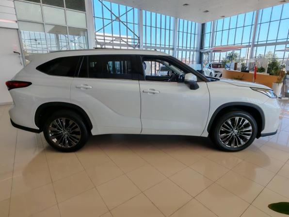 Toyota Highlander IV (XU70) с пробегом 2025 года, цена 6 150 000 рублей, 15 км, внедорожник, Автокод Объявления