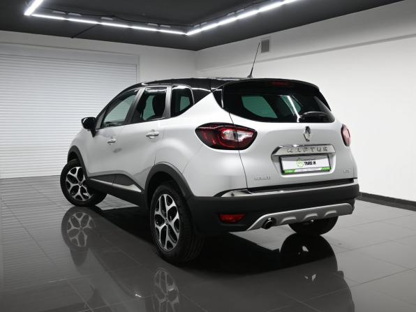 Renault Kaptur I с пробегом 2016 года, цена 1 645 000 рублей, 128807 км, внедорожник, Автокод Объявления