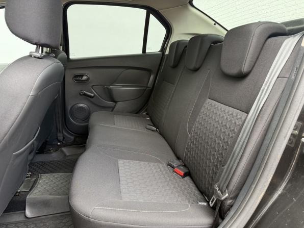 Renault Logan II с пробегом 2016 года, цена 800 000 рублей, 92981 км, седан, Автокод Объявления
